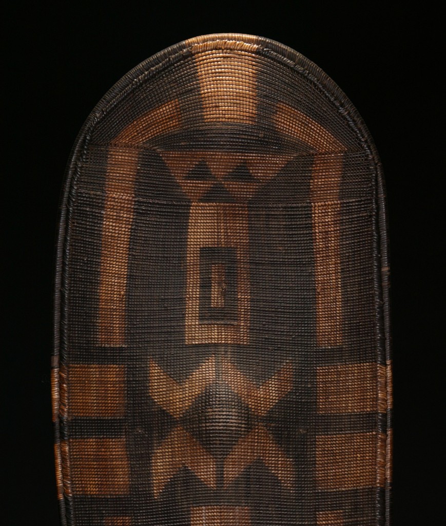 AF525: Azande War Shield